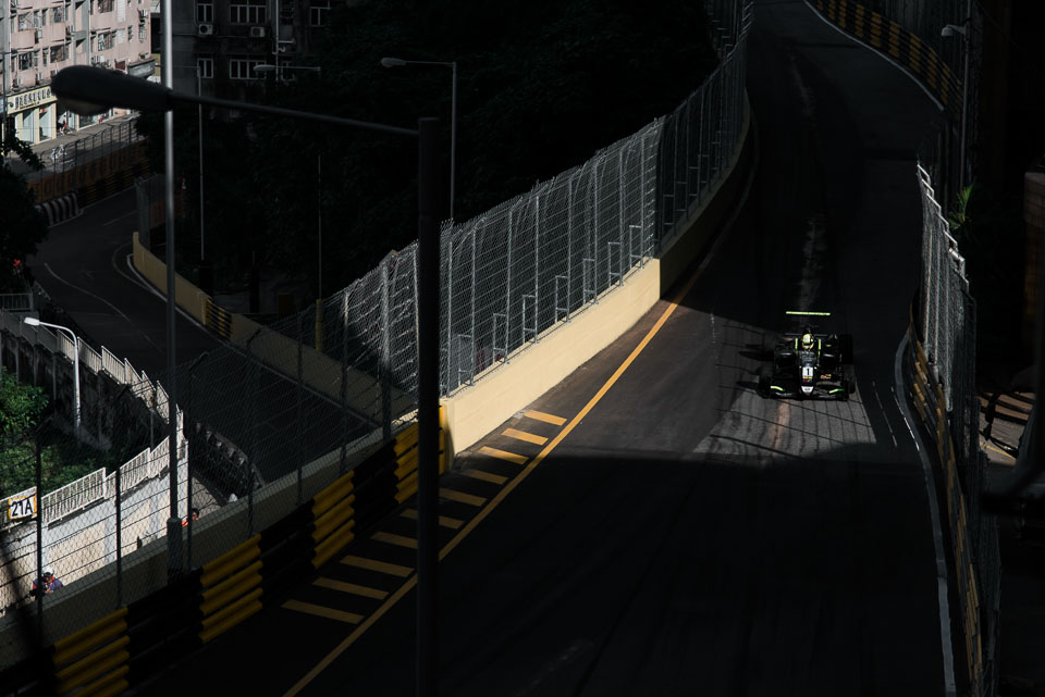 F3: Ticktum takes dramatic win in 2017 Macau Grand Prix