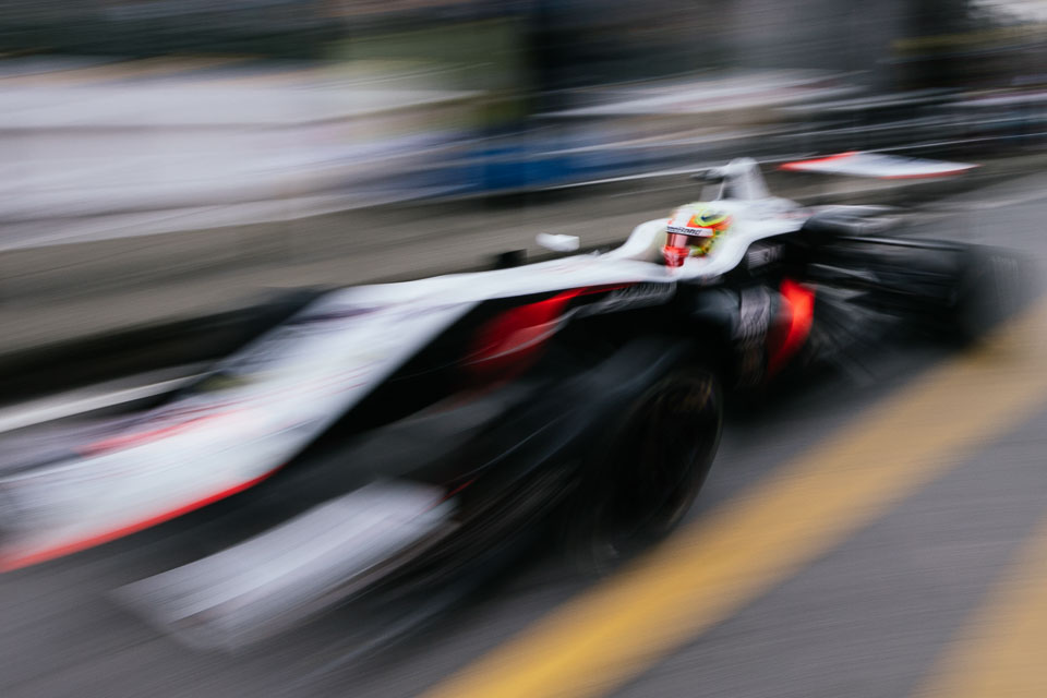 F3: Ticktum takes dramatic win in 2017 Macau Grand Prix