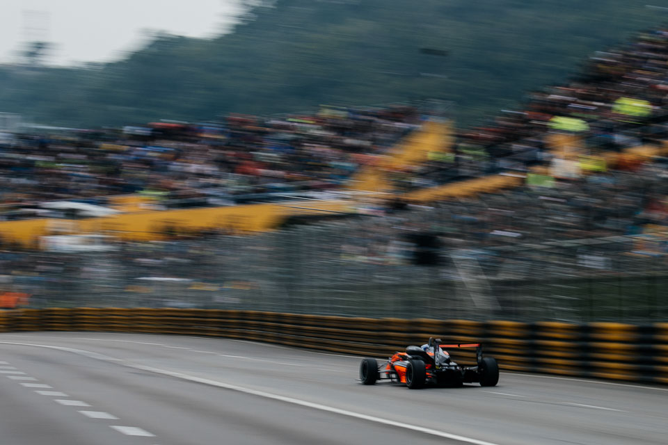 F3: Ticktum takes dramatic win in 2017 Macau Grand Prix