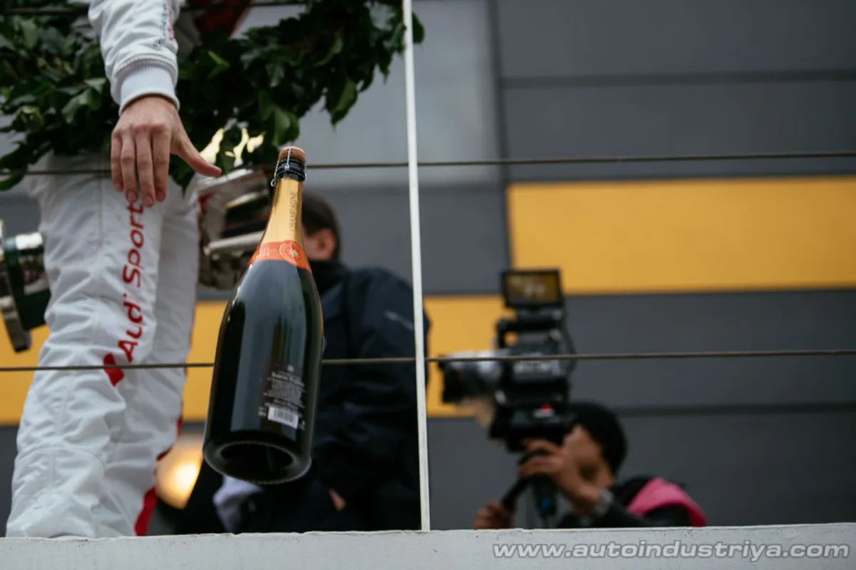 Mortara wins action-packed 2017 Macau GT World Cup