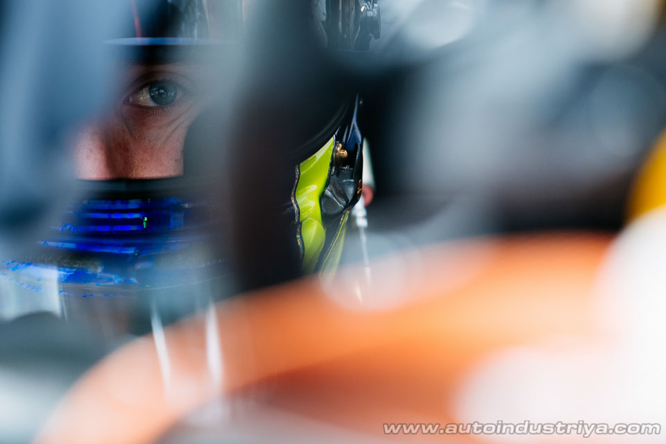 Mortara wins action-packed 2017 Macau GT World Cup