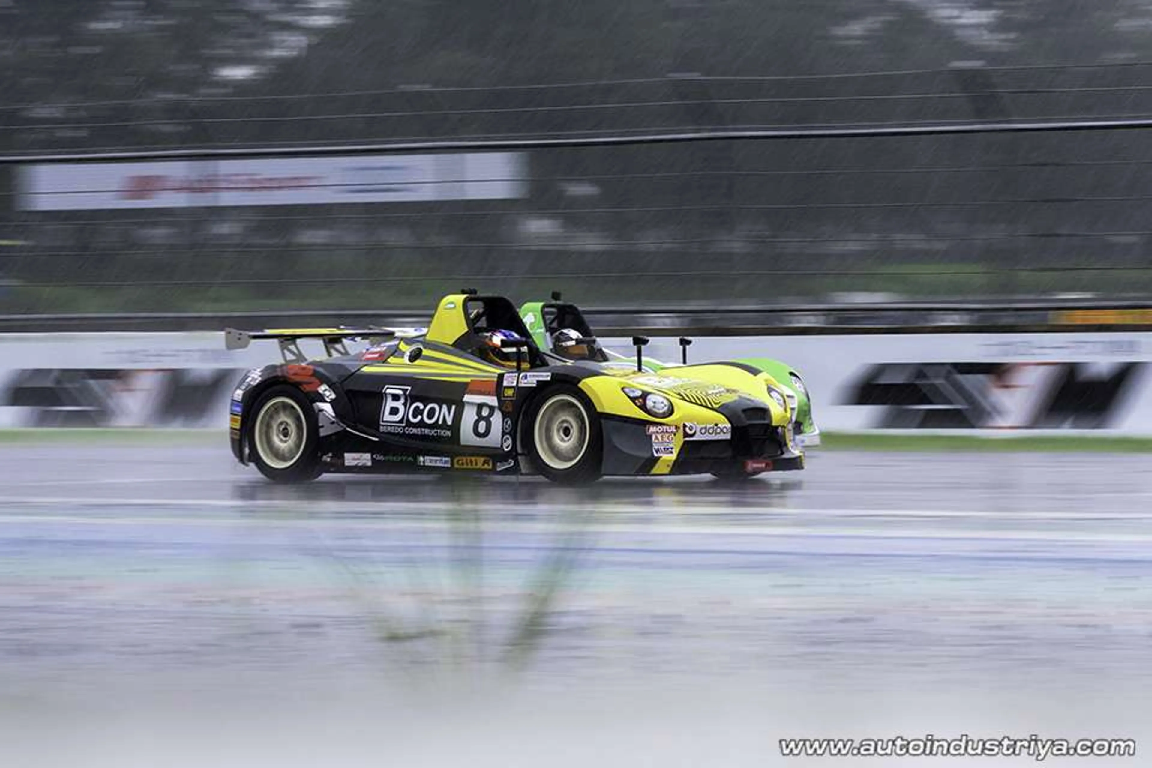 Wild weather shortens exciting Giti Formula V1 race weekend