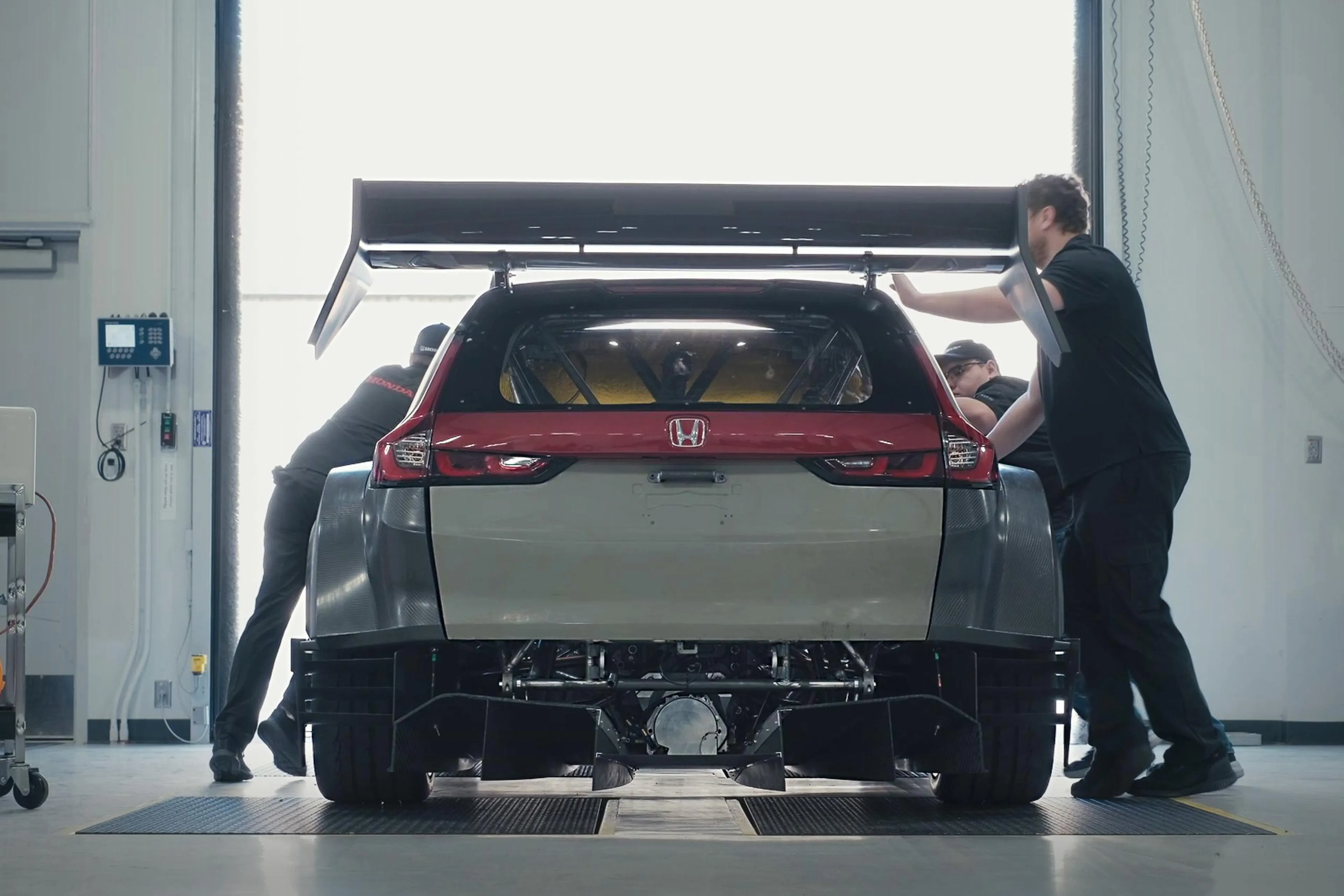 After Civic GT500, Honda now developing 800 HP CR-V track car