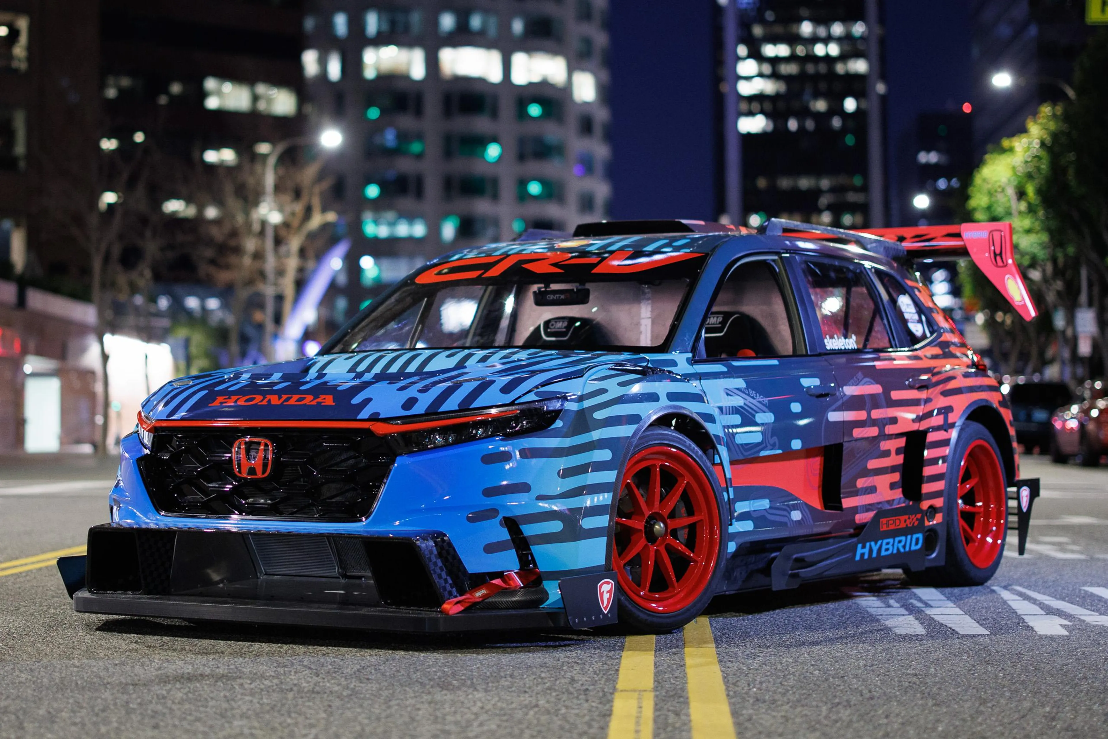CR-V Hybrid Racer: Honda's Indycar-engined dev toy