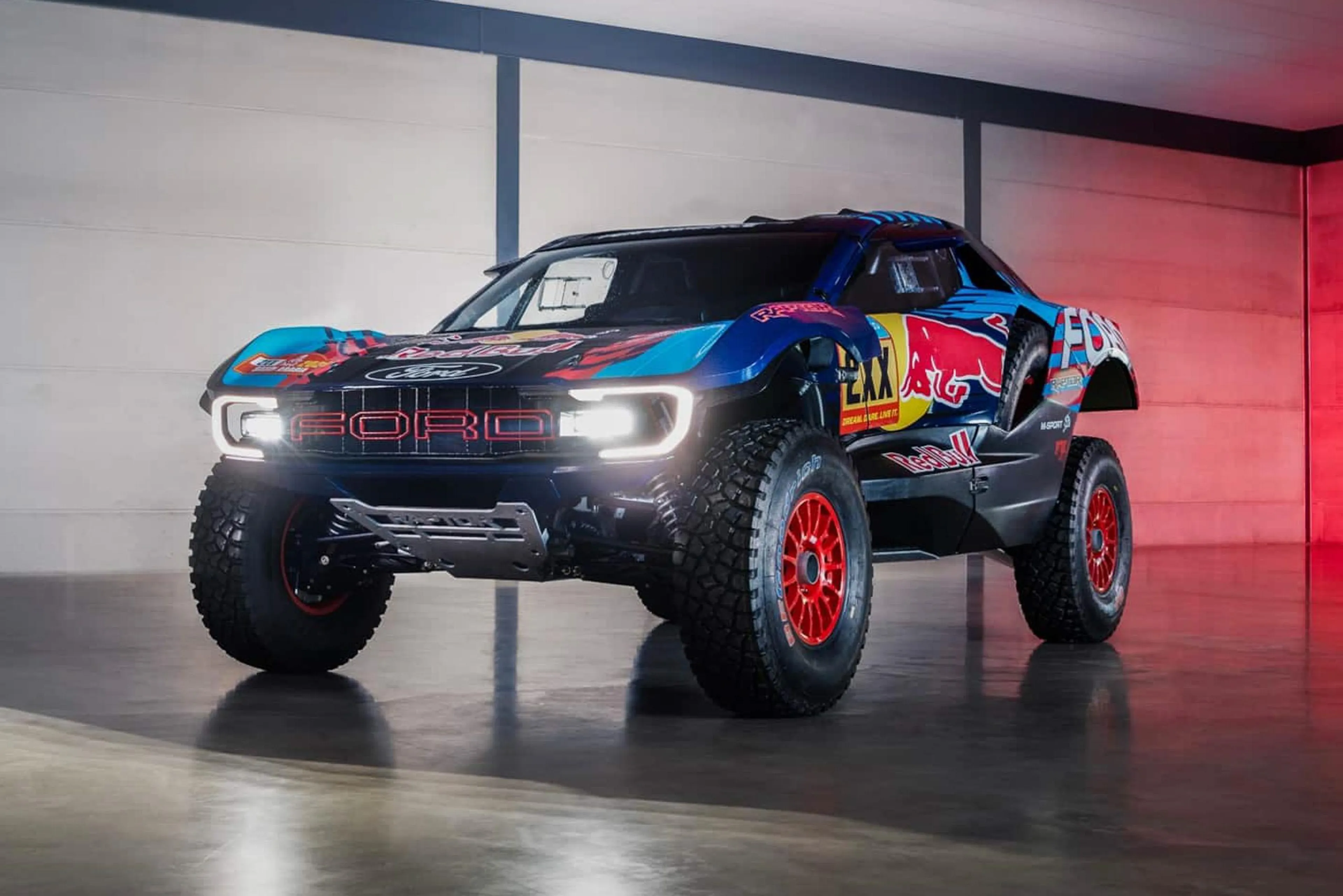 Ford Raptor T1+ is Blue Oval’s V8-powered Dakar racer