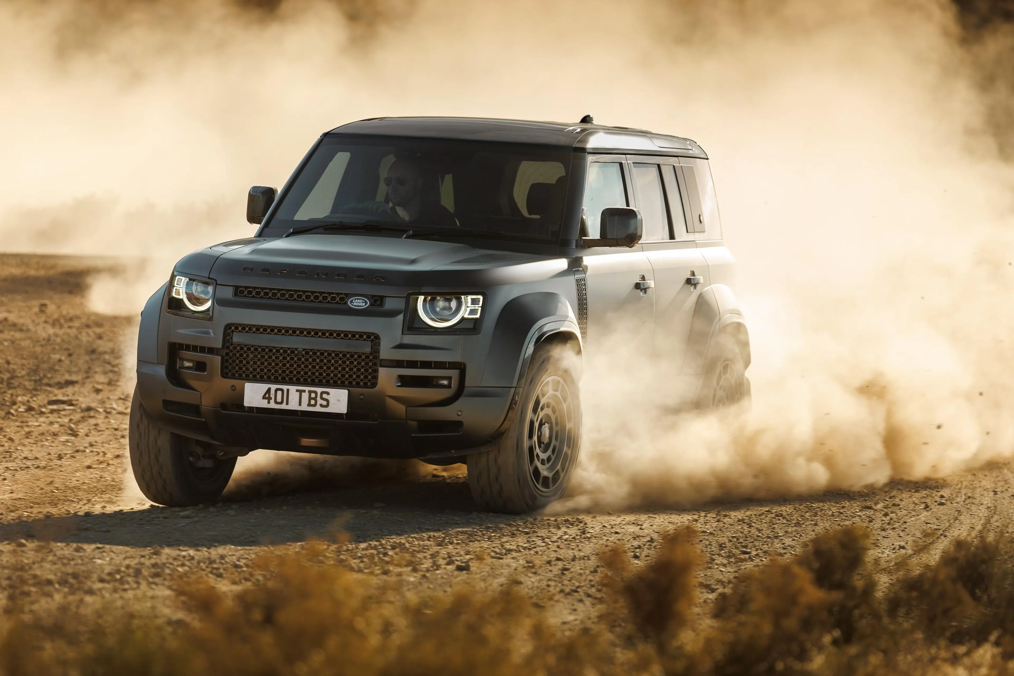 Twin-turbo V8 Land Rover Defender OCTA to join 2026 Dakar Rally