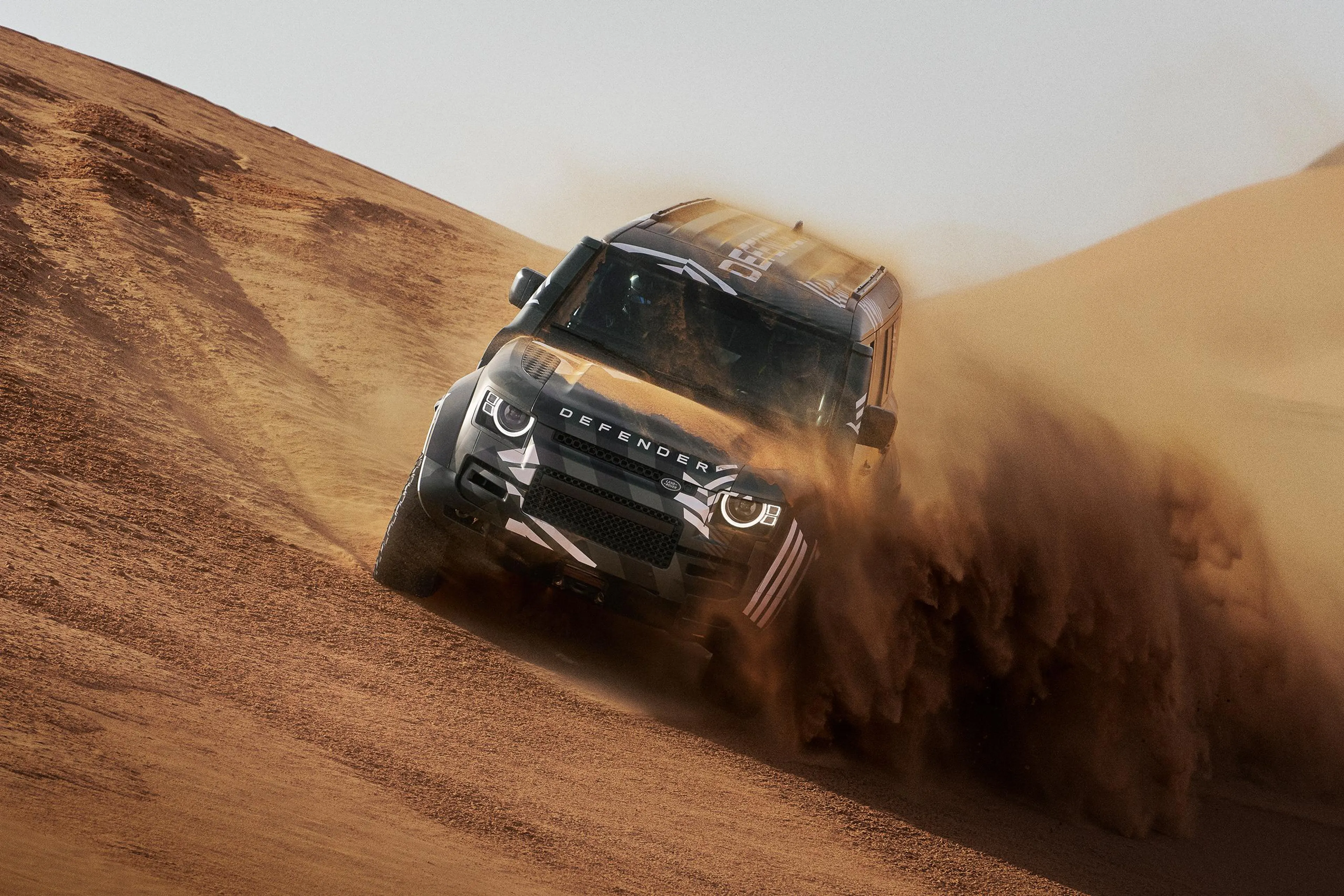 D7X-R is Defender's 2026 Dakar Rally fighter