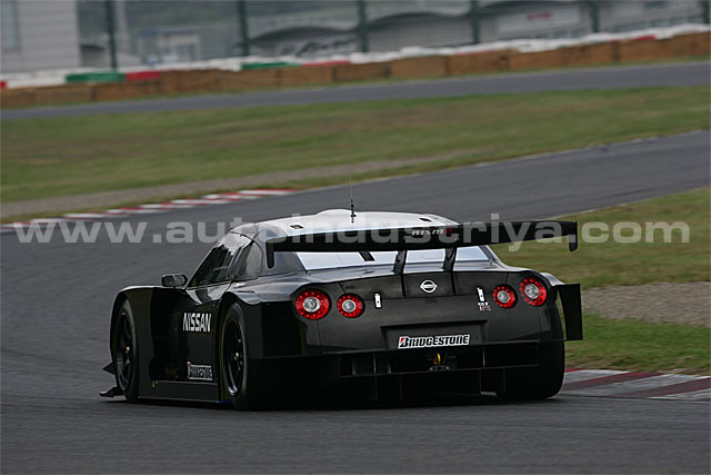 Nissan GT-R Shakes down in Suzuka