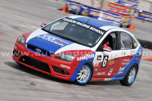 2009 Ford Focus Race of Champions Kicks-off