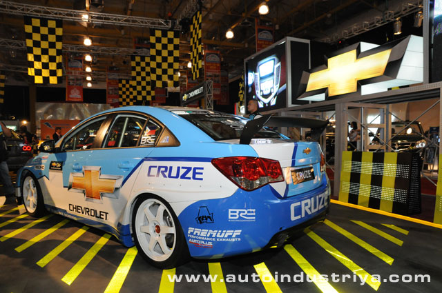 Chevy Cruze PhTC rear view