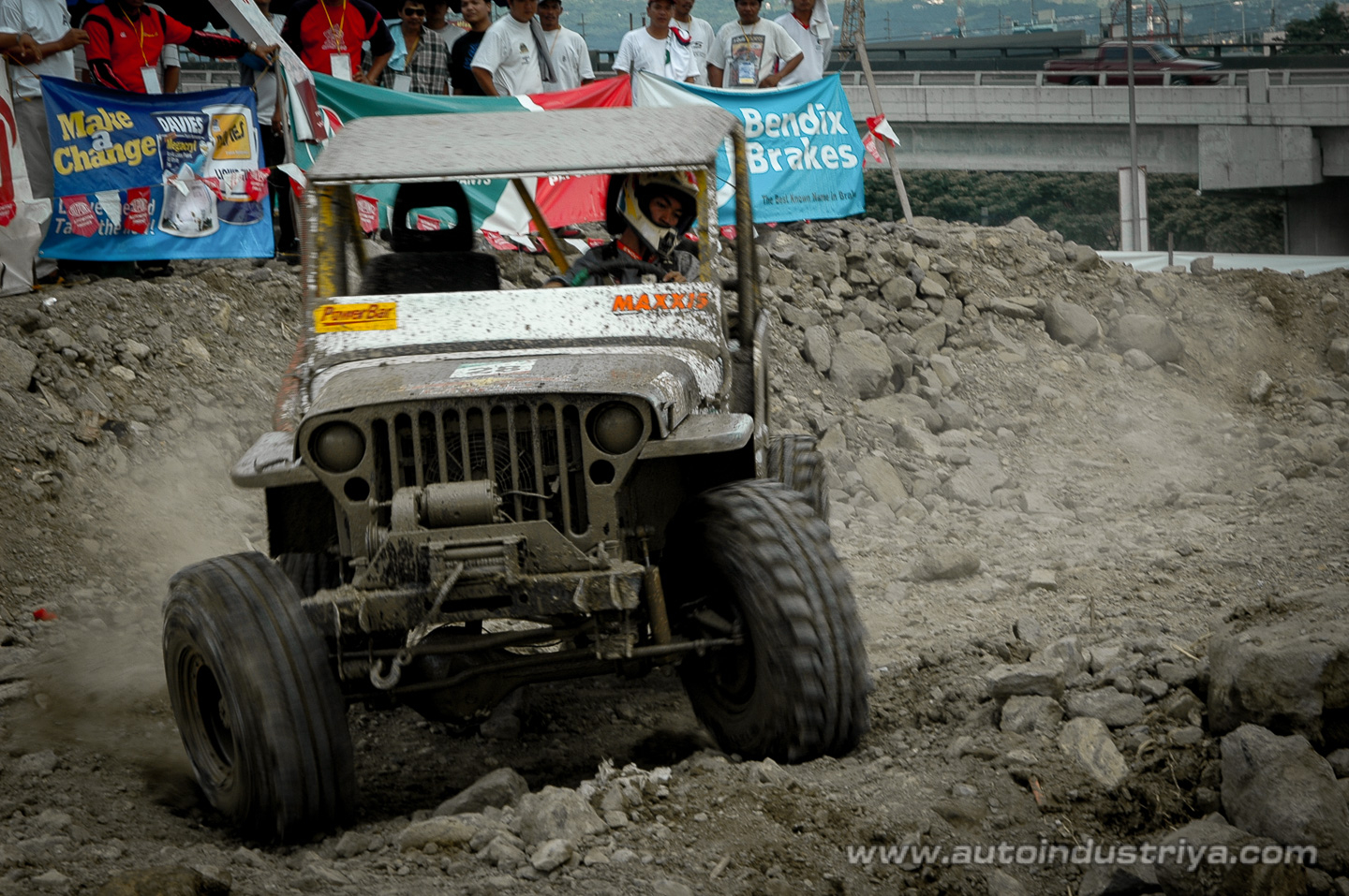 Madman Macmang conquers DuPont 4x4 Battle of the Champions