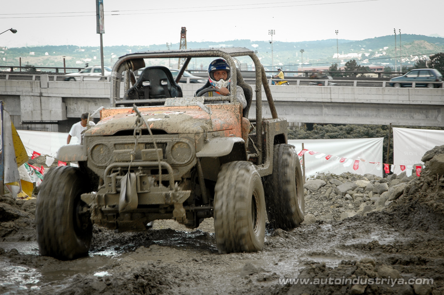 Madman Macmang conquers DuPont 4x4 Battle of the Champions