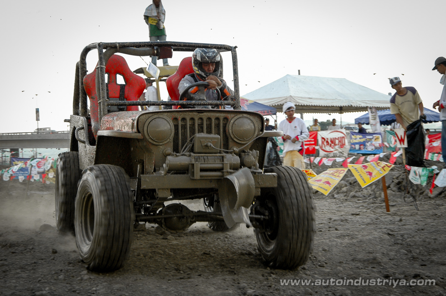 Madman Macmang conquers DuPont 4x4 Battle of the Champions