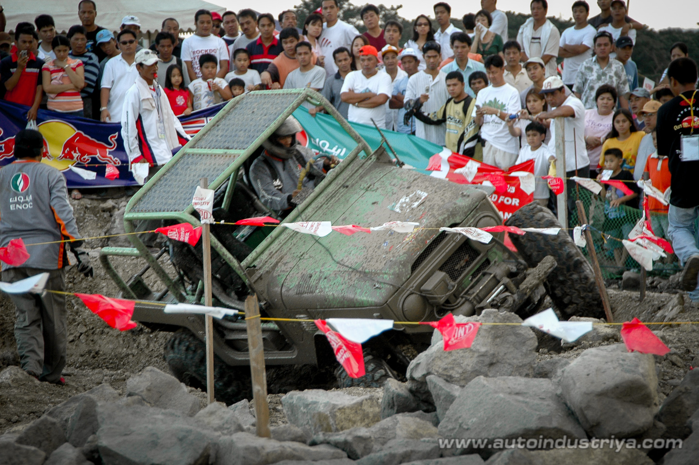 Madman Macmang conquers DuPont 4x4 Battle of the Champions