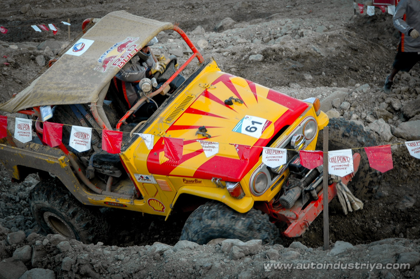 Madman Macmang conquers DuPont 4x4 Battle of the Champions