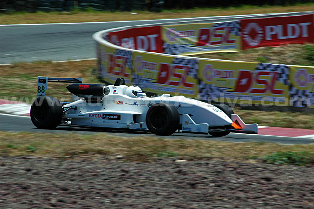 Tyson Sy sweeps 2006 AF3 Opener