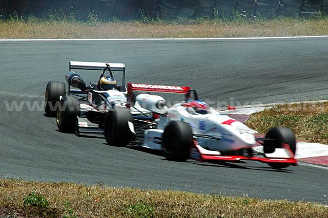 Tyson Sy sweeps 2006 AF3 Opener