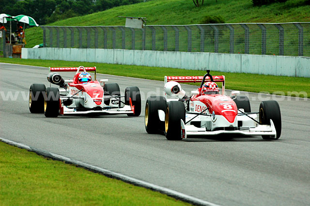 Ali Jackson dominates wet 2006 AF3 Zhuhai Leg