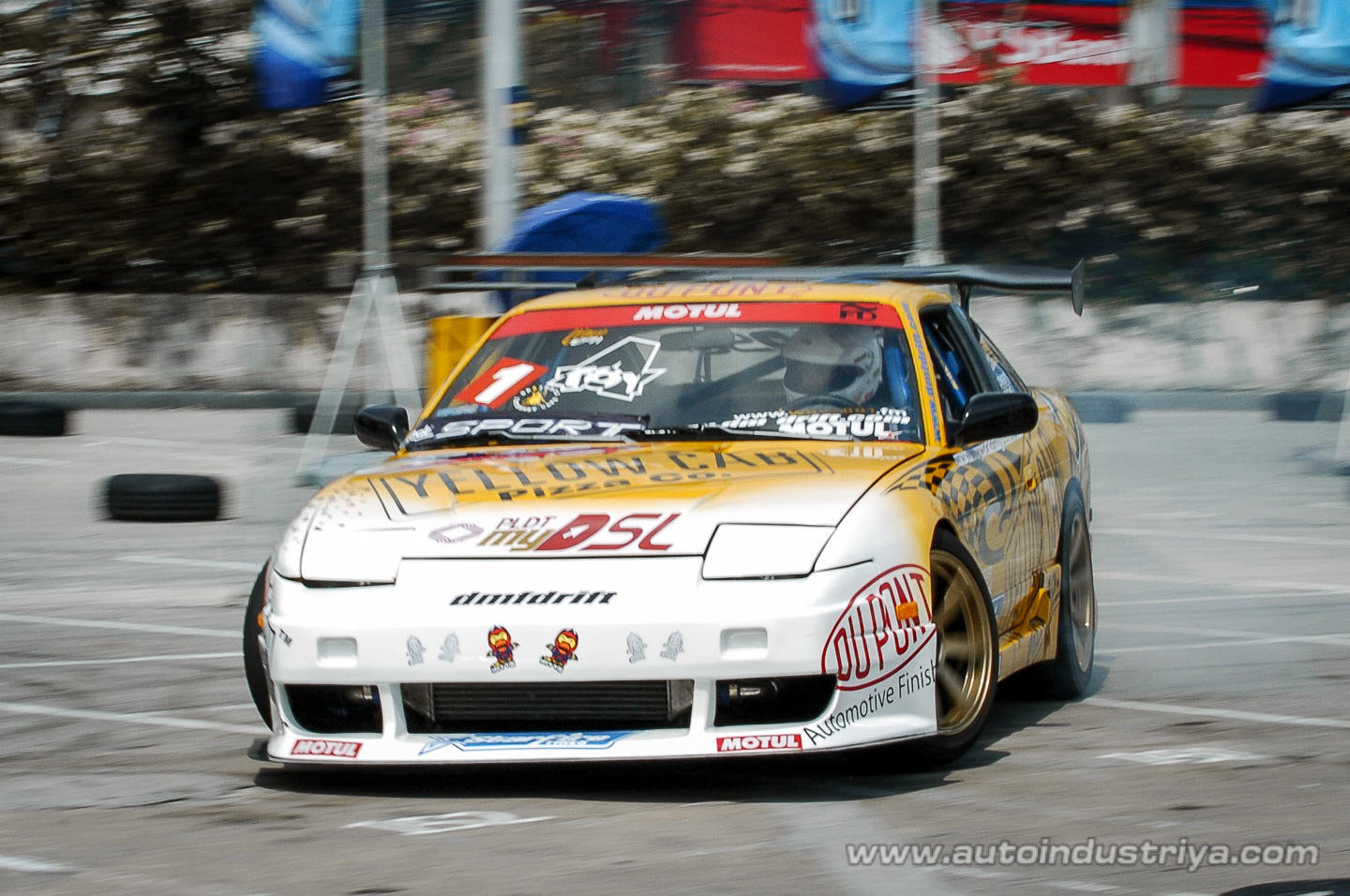 Choachuy destroys competition in 2009 Lateral Drift opener