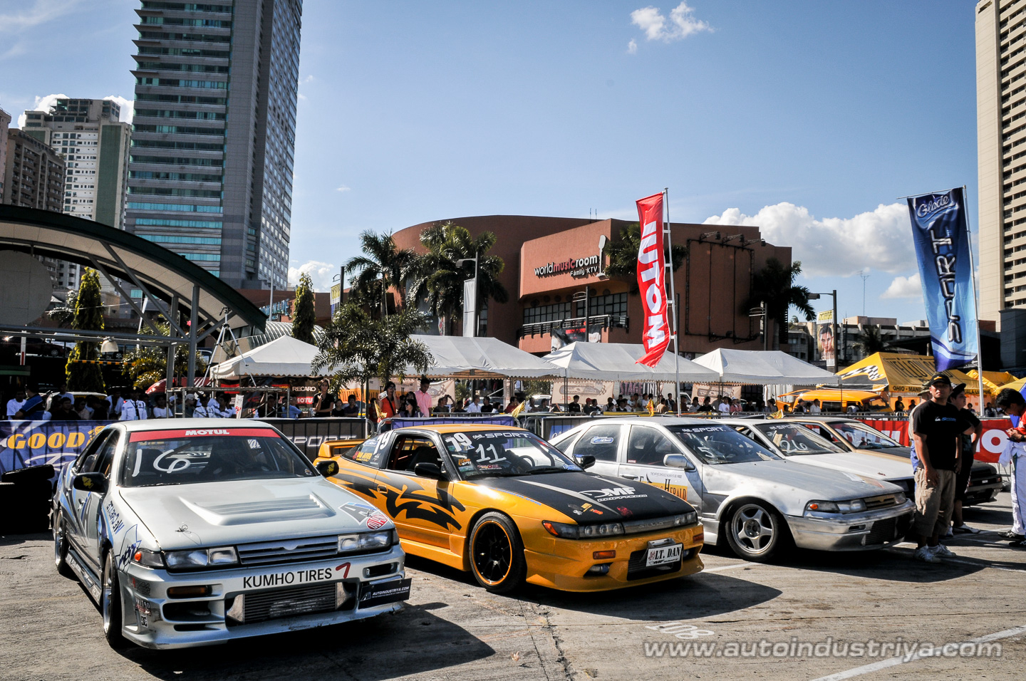 Alex Perez wins Round 2 of 2009 Lateral Drift Championship