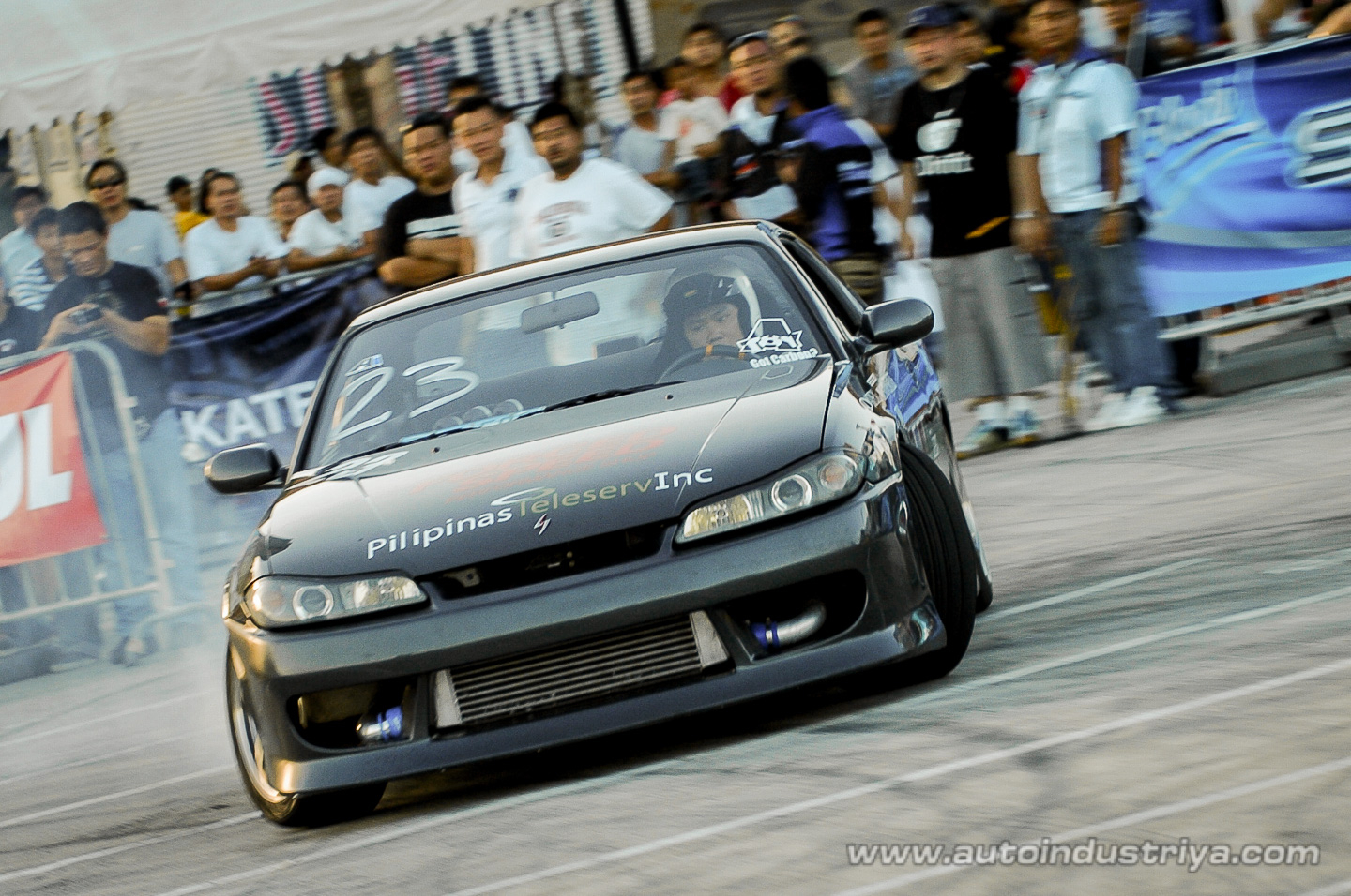 Alex Perez wins Round 2 of 2009 Lateral Drift Championship
