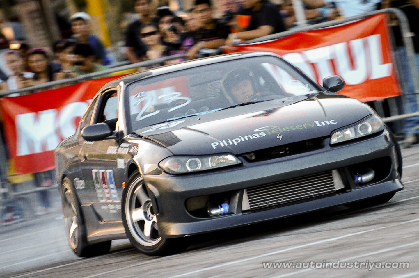 Alex Perez wins Round 2 of 2009 Lateral Drift Championship