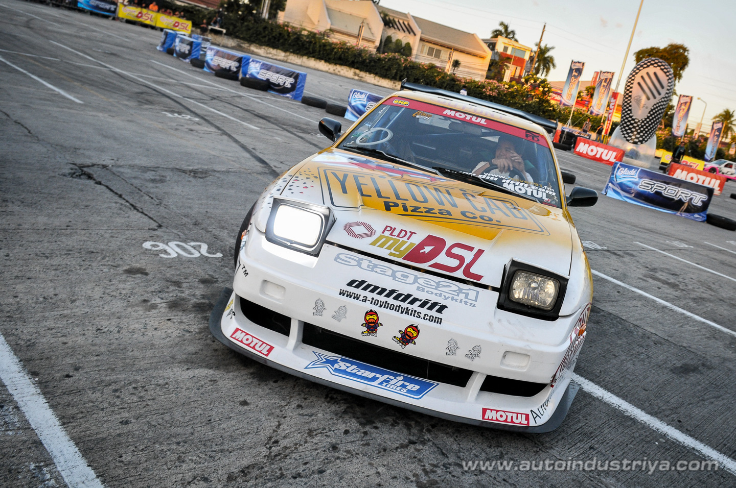 Alex Perez wins Round 2 of 2009 Lateral Drift Championship