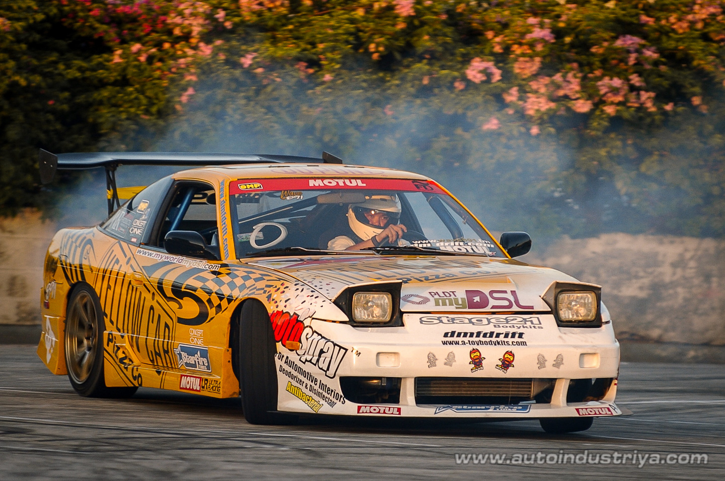 Alex Perez wins Round 2 of 2009 Lateral Drift Championship