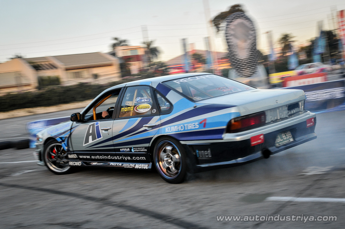 Alex Perez wins Round 2 of 2009 Lateral Drift Championship