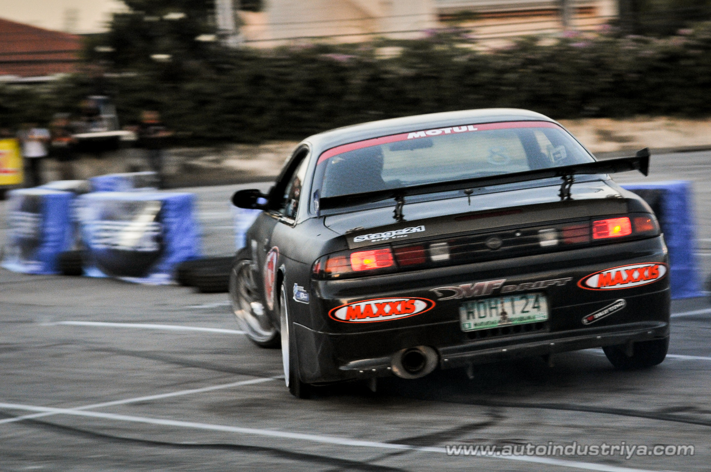 Alex Perez wins Round 2 of 2009 Lateral Drift Championship