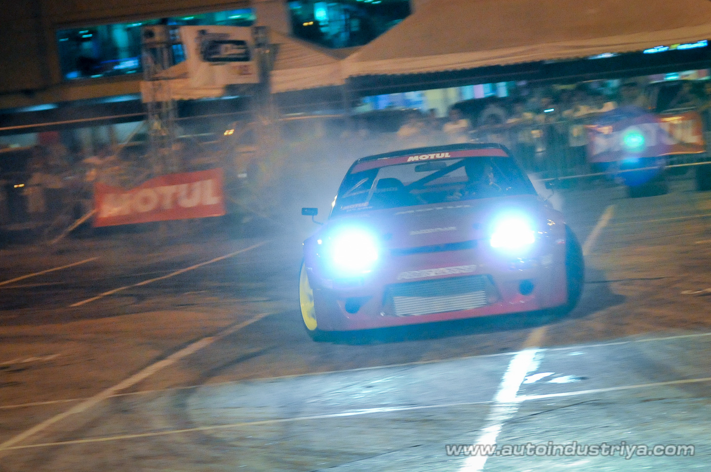 Alex Perez wins Round 2 of 2009 Lateral Drift Championship