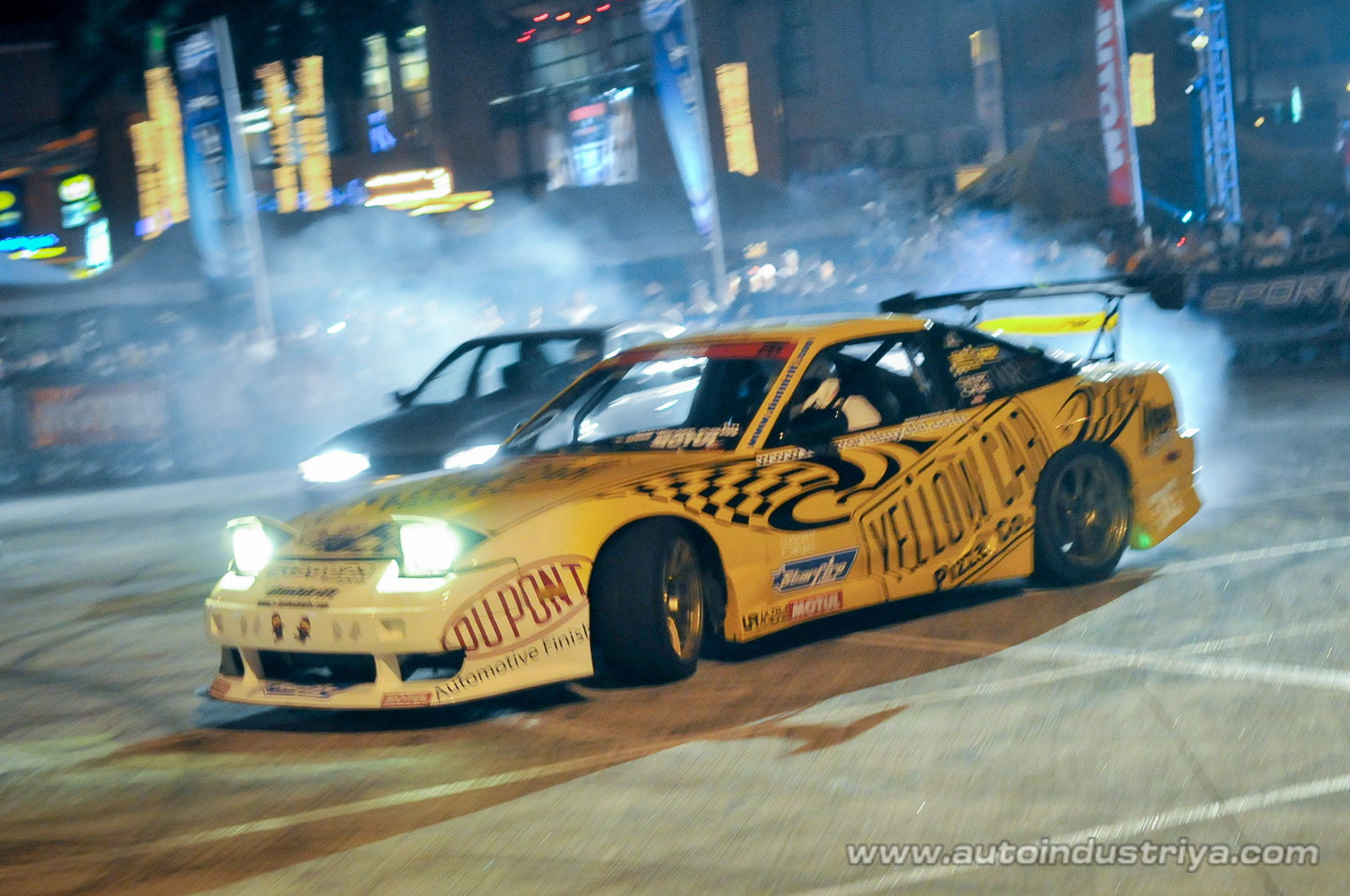 Alex Perez wins Round 2 of 2009 Lateral Drift Championship