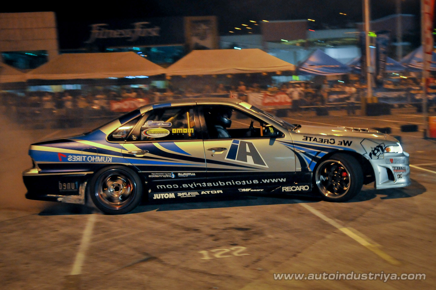 Alex Perez wins Round 2 of 2009 Lateral Drift Championship