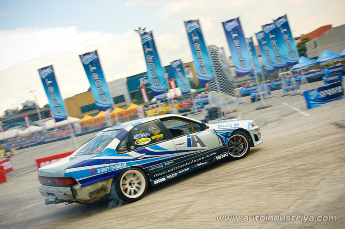 Tayao wins 2009 Lateral Drift Championship Round 3