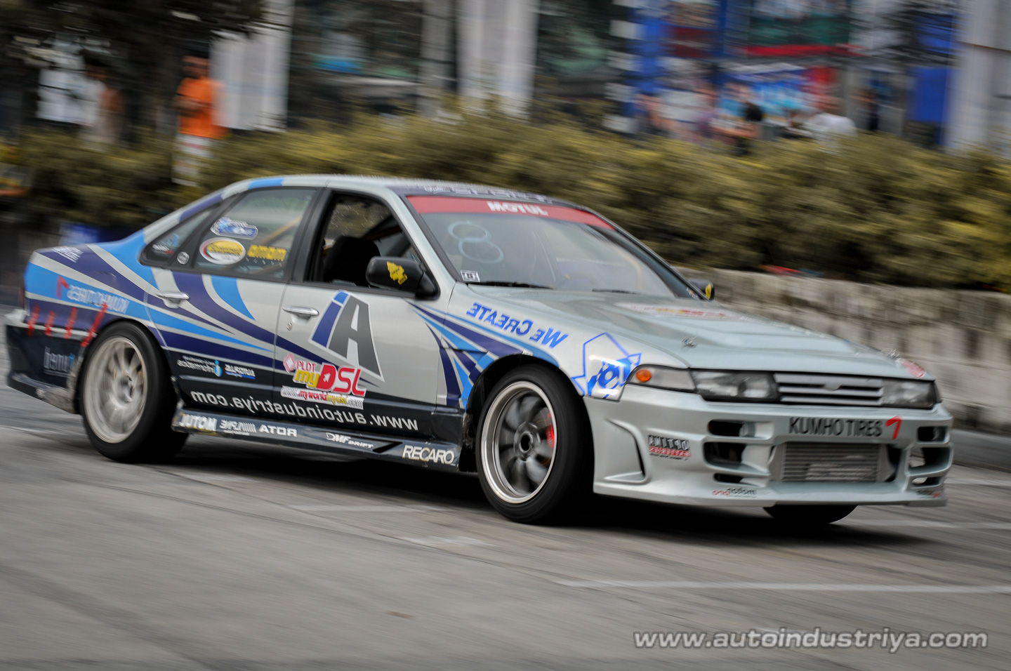 Ronquillo wins 2009 Lateral Drift Championship Round 4