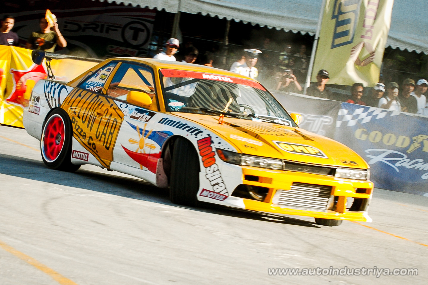 Rosca and Rodriguez take top honors in 2010 Lateral Drift opener