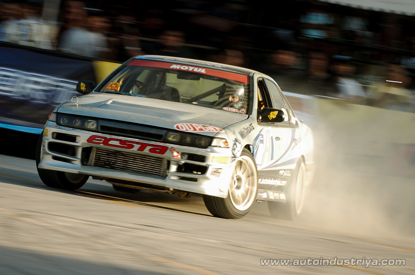 Rosca and Rodriguez take top honors in 2010 Lateral Drift opener