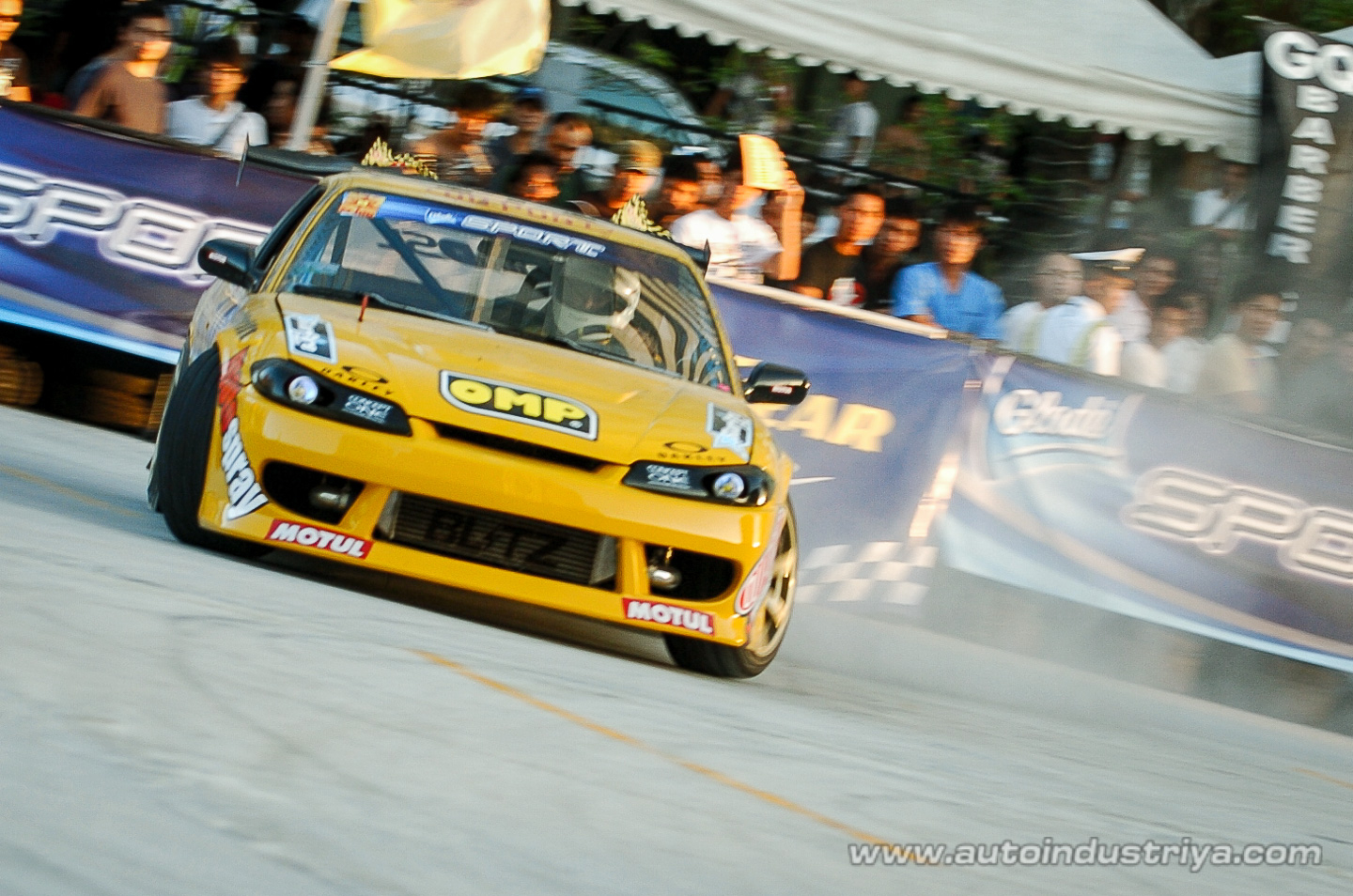 Rosca and Rodriguez take top honors in 2010 Lateral Drift opener