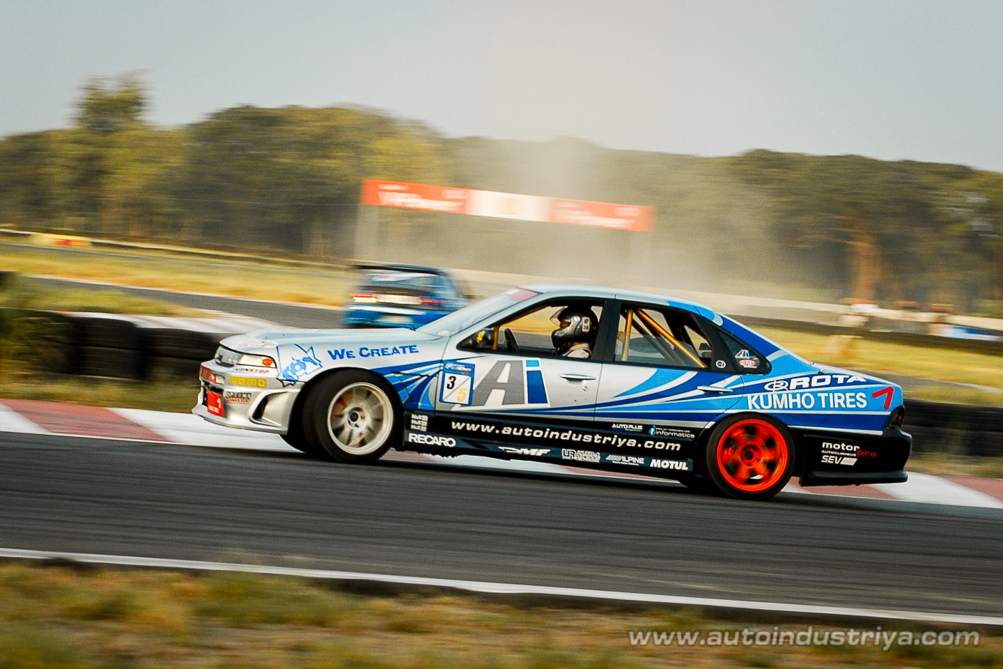 Rodriguez, Tuason take top honors in 2010 Lateral Drift Round 3