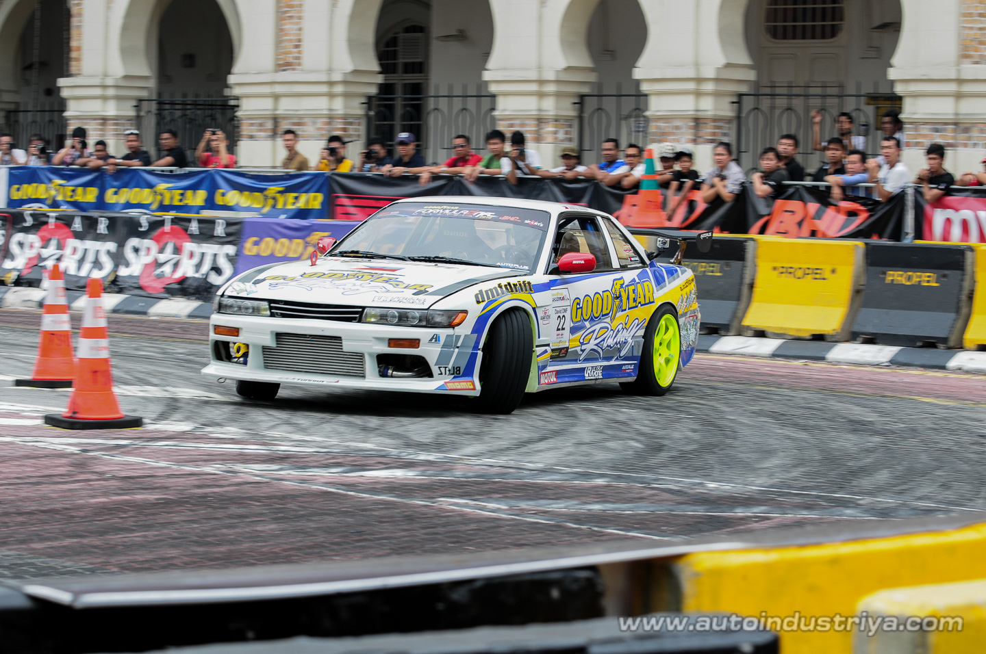 Templeman tops 2010 Formula Drift Final Qualifier