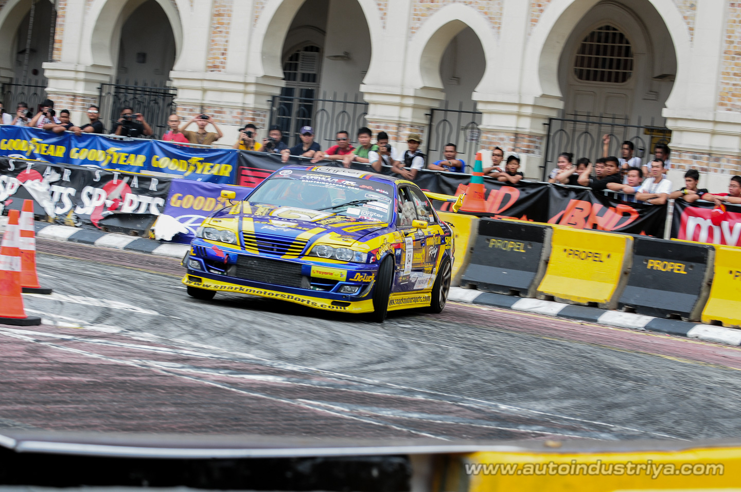 Templeman tops 2010 Formula Drift Final Qualifier