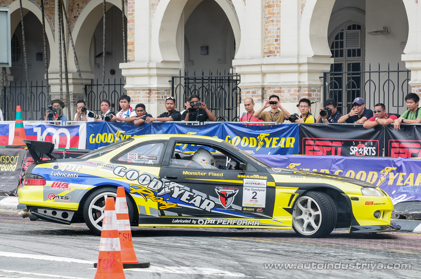 Templeman tops 2010 Formula Drift Final Qualifier