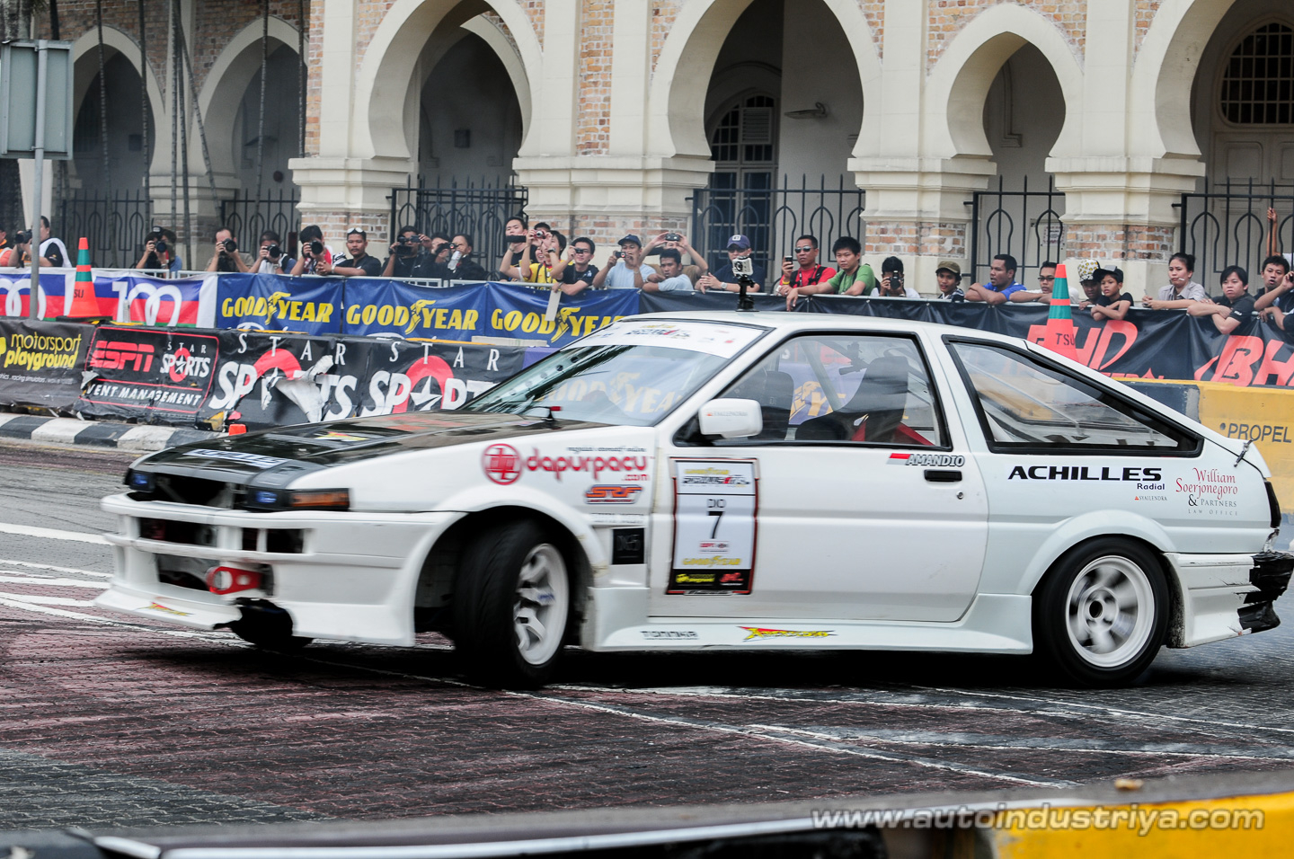 Templeman tops 2010 Formula Drift Final Qualifier