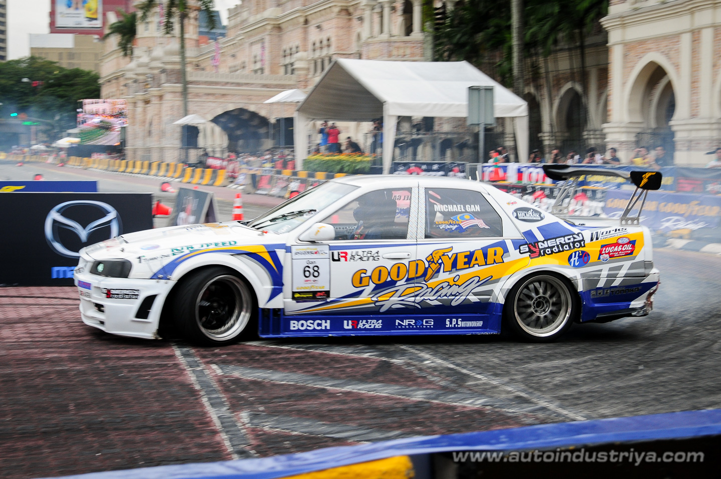 Templeman tops 2010 Formula Drift Final Qualifier