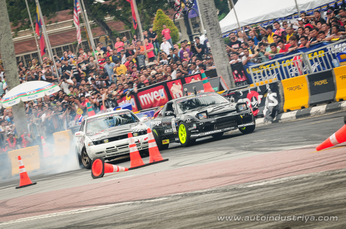 Daigo Saito claims victory in 2010 Formula Drift Asia final