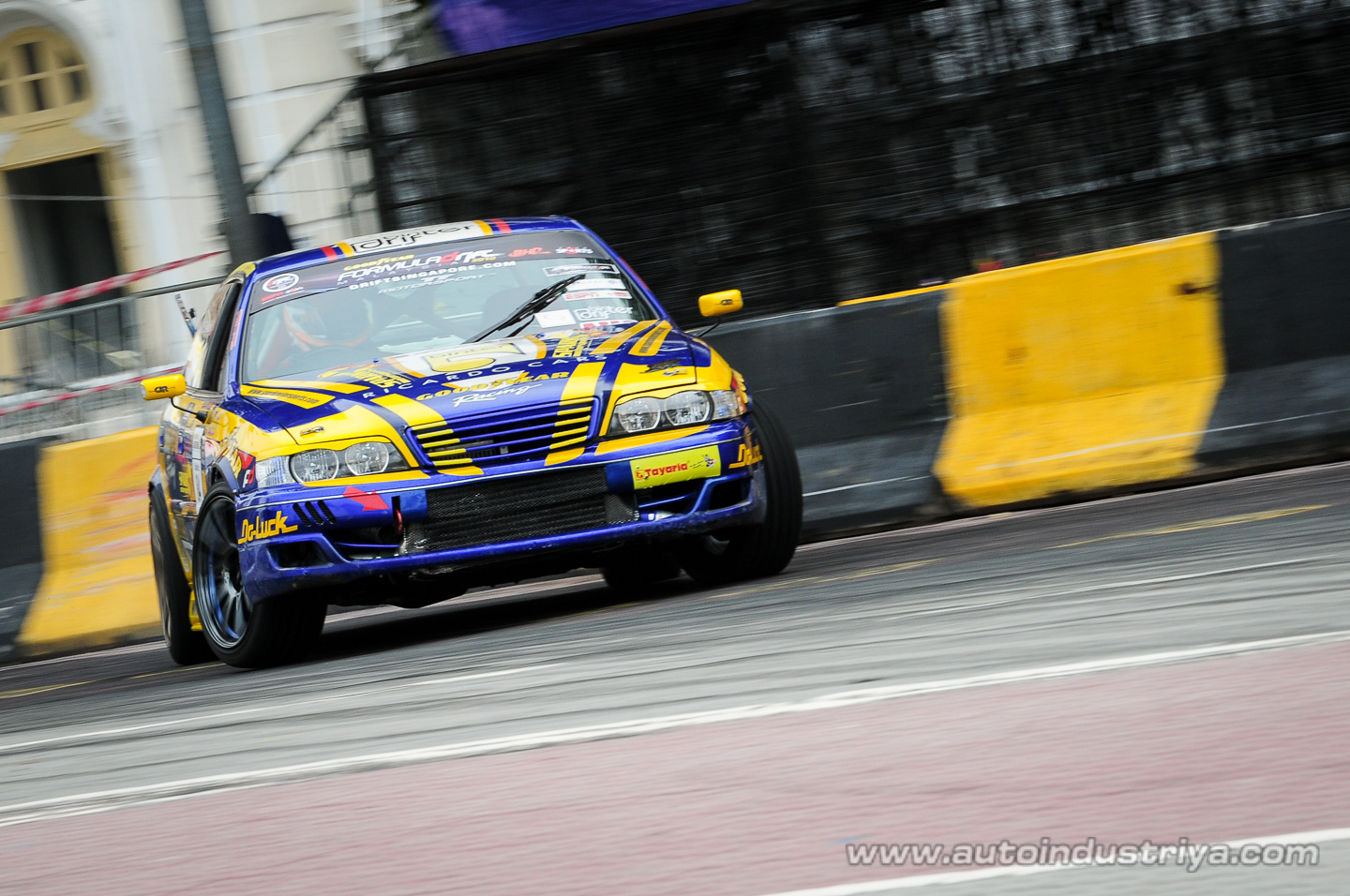Daigo Saito claims victory in 2010 Formula Drift Asia final