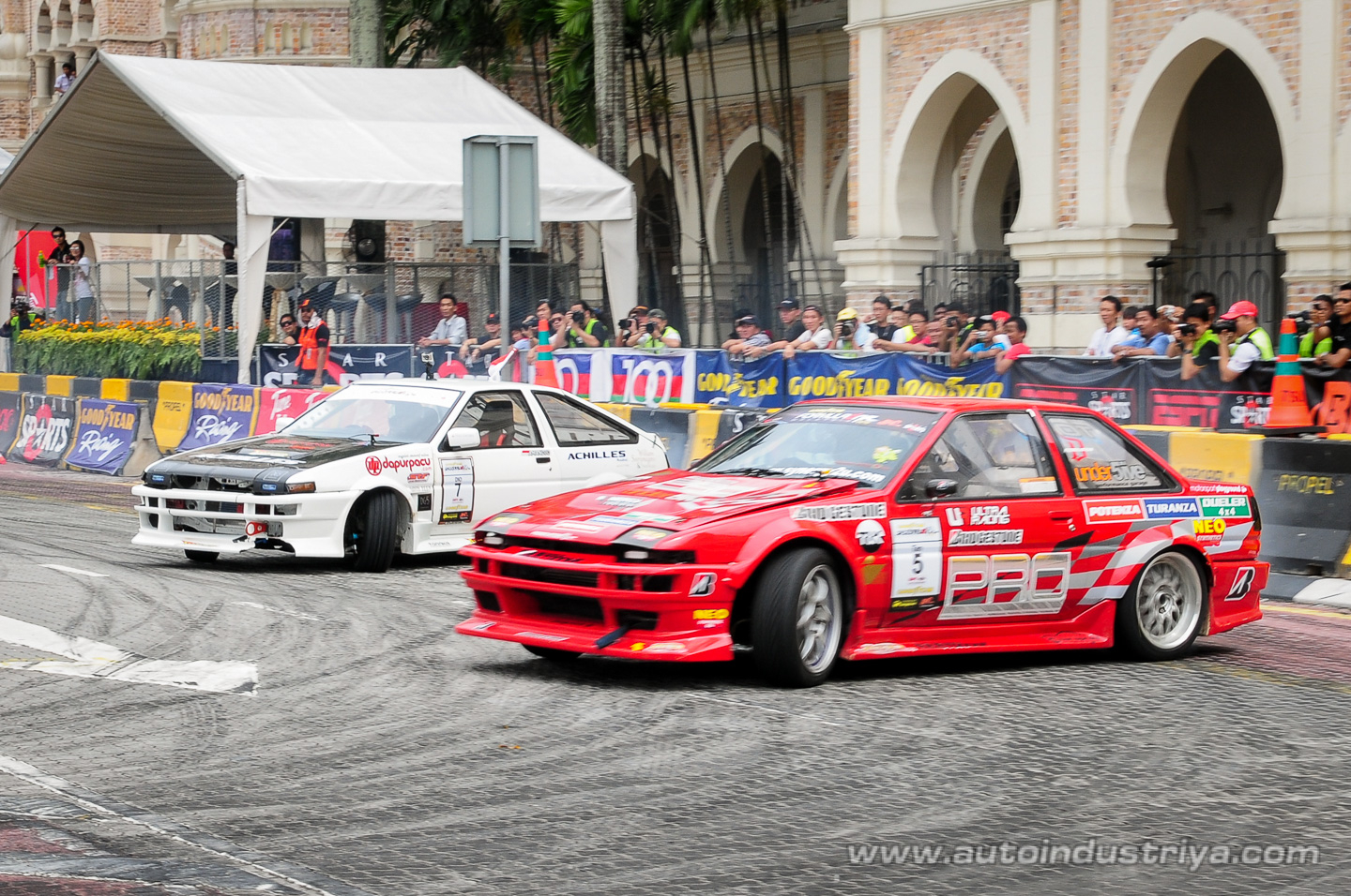 Daigo Saito claims victory in 2010 Formula Drift Asia final