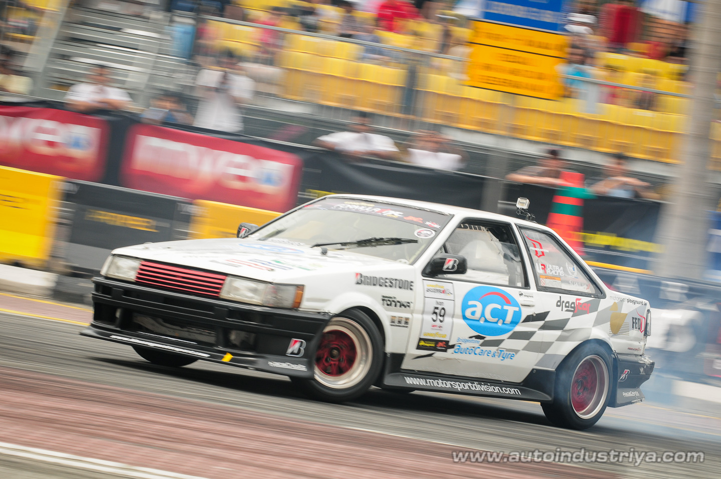 Daigo Saito claims victory in 2010 Formula Drift Asia final