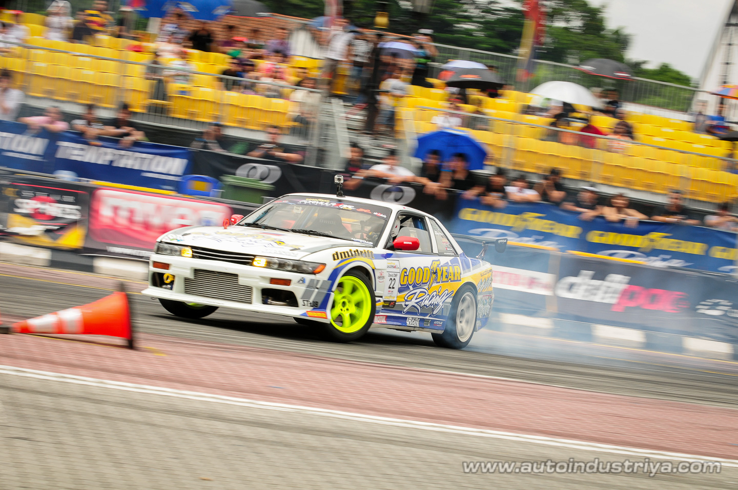 Daigo Saito claims victory in 2010 Formula Drift Asia final