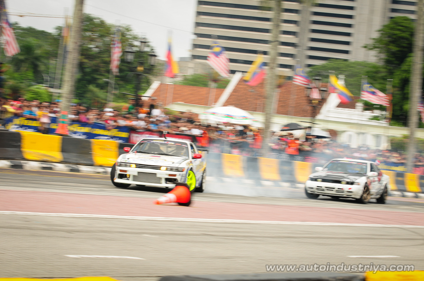 Daigo Saito claims victory in 2010 Formula Drift Asia final